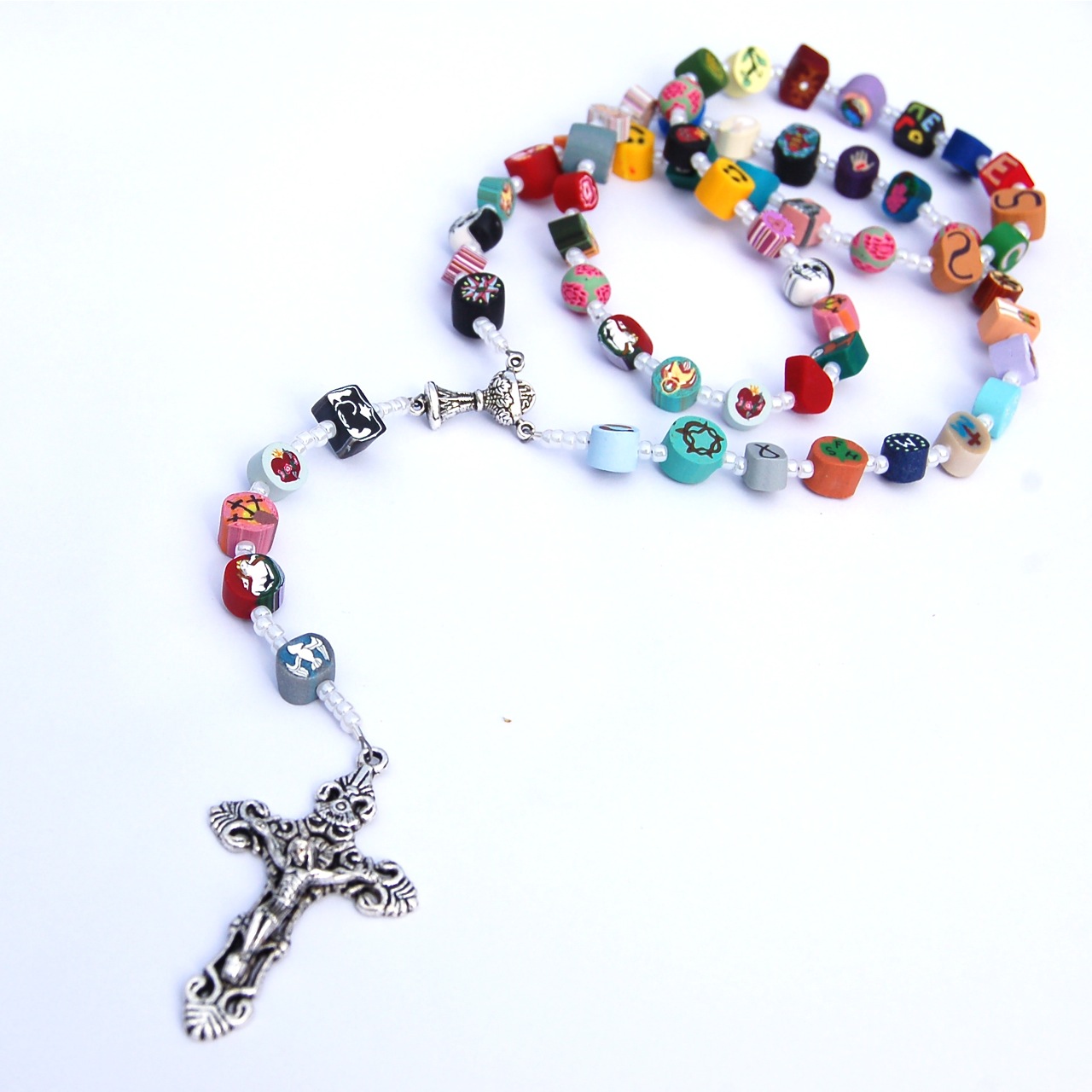 St. Helen's Catholic Primary School :: Praying the Rosary