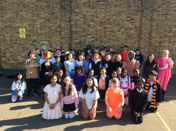 Year 5 St Helens Westcliff WBD25.JPG